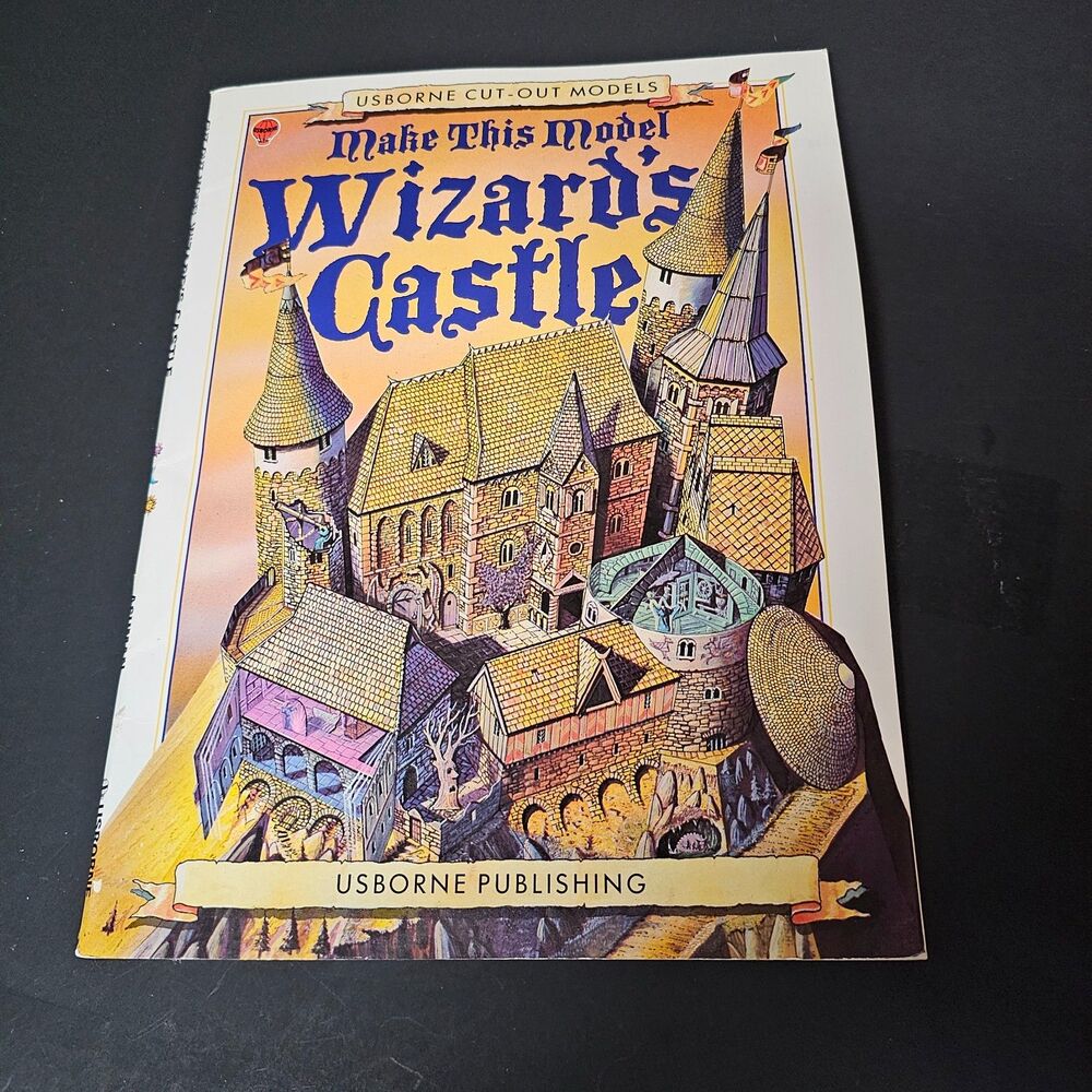Make This Model Wizard's Castle Usborne Cut-Out Models by Iain Ashman 1990